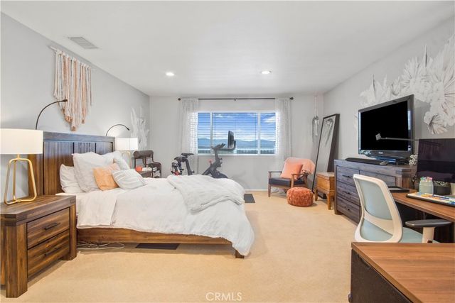 25696 Moore Lane, Stevenson Ranch, CA 91381