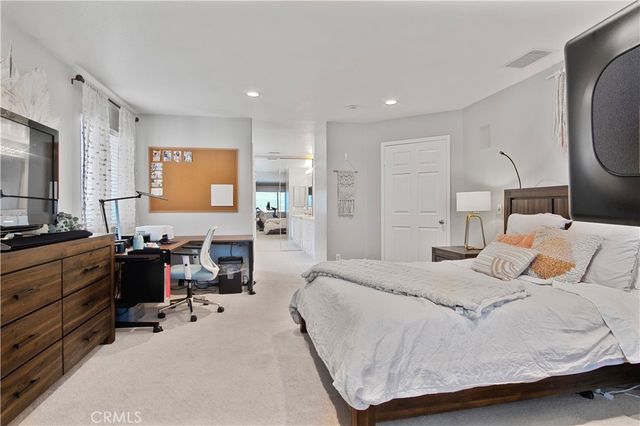 25696 Moore Lane, Stevenson Ranch, CA 91381