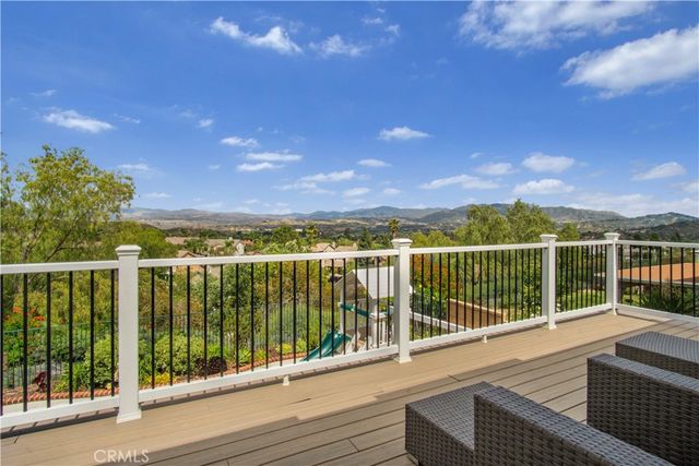 25696 Moore Lane, Stevenson Ranch, CA 91381