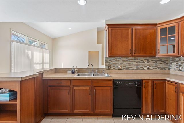 2325 Valarie Drive, Holland Twp, MI 49464