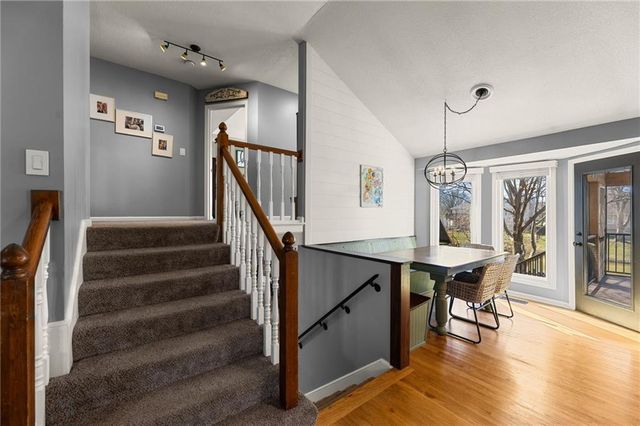 24075 W 57th Street, Shawnee, KS 66226