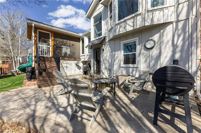 24075 W 57th Street, Shawnee, KS 66226