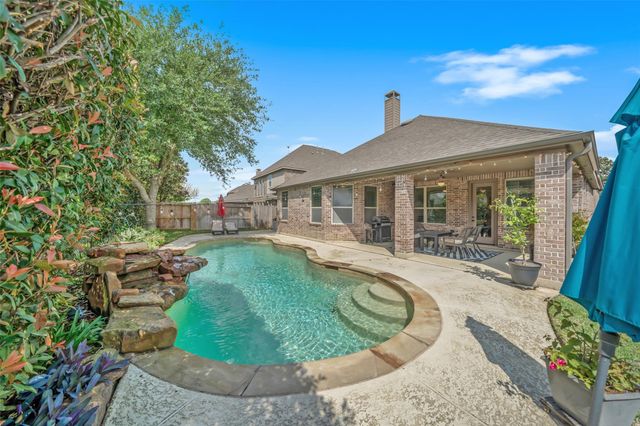 17707 Retreat Ridge Lane, Houston, TX 77095