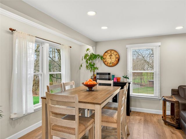 51 West Parkway, Victor, NY 14564