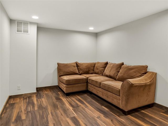 51 West Parkway, Victor, NY 14564