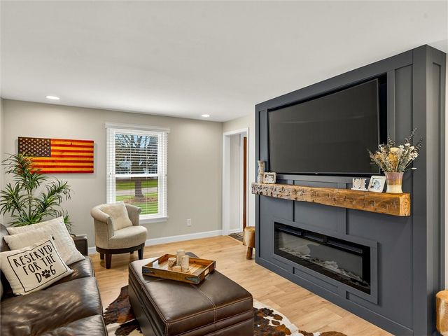 51 West Parkway, Victor, NY 14564