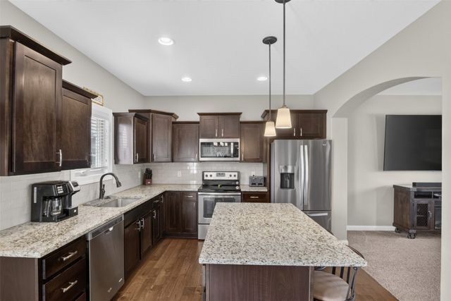 2618 3rd Avenue SW, Altoona, IA 50009