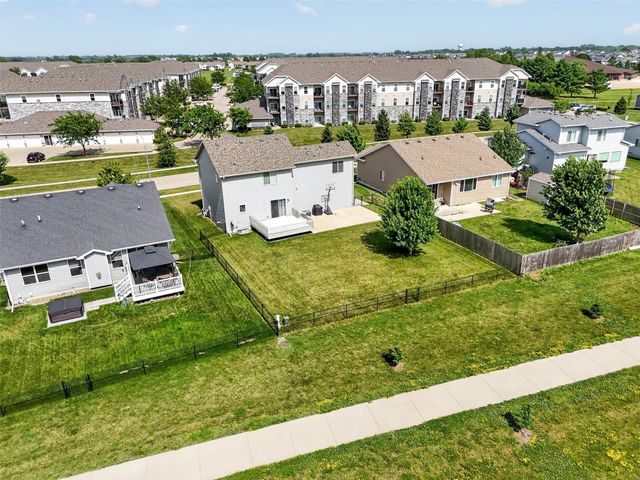 2618 3rd Avenue SW, Altoona, IA 50009
