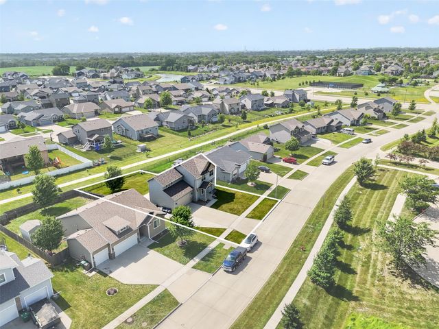 2618 3rd Avenue SW, Altoona, IA 50009