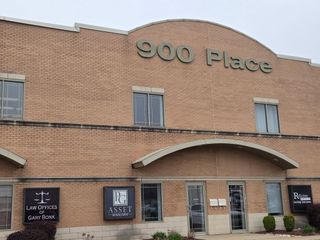 900 Parker Place D, Schererville, IN 46375