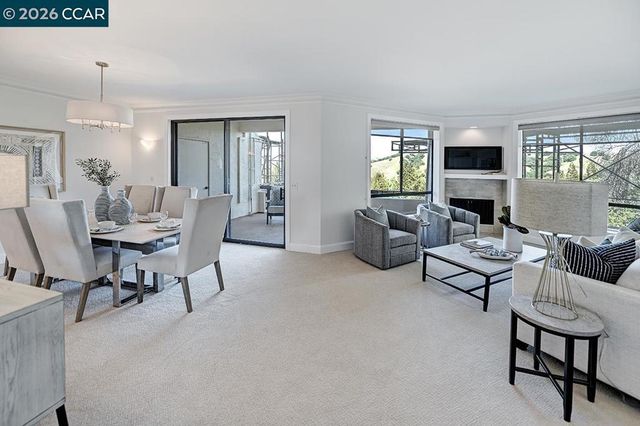 3711 Terra Granada Dr 3B, Walnut Creek, CA 94595