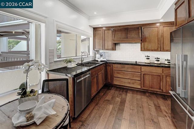 3711 Terra Granada Dr 3B, Walnut Creek, CA 94595