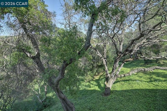 3711 Terra Granada Dr 3B, Walnut Creek, CA 94595