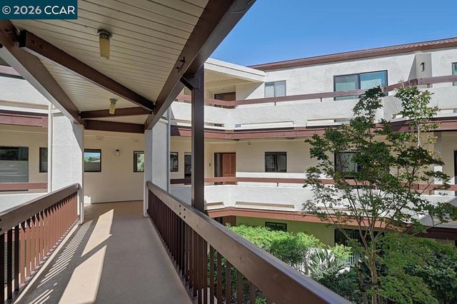 3711 Terra Granada Dr 3B, Walnut Creek, CA 94595