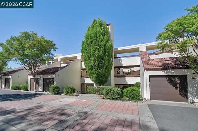 3711 Terra Granada Dr 3B, Walnut Creek, CA 94595