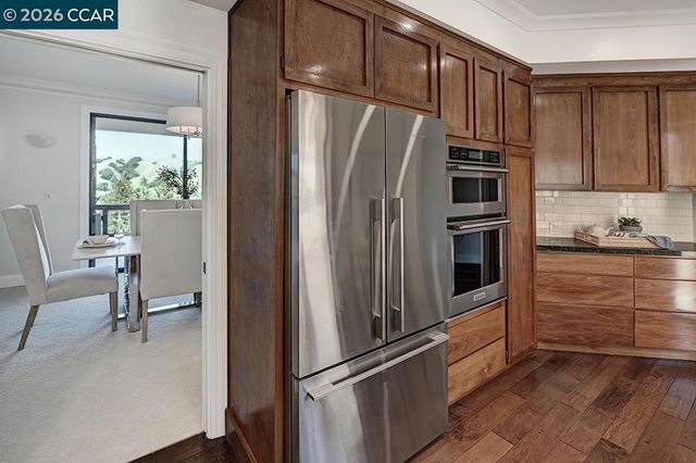 3711 Terra Granada Dr 3B, Walnut Creek, CA 94595