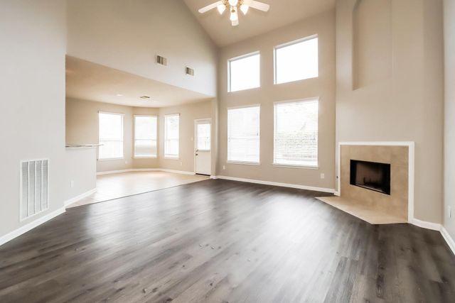 14419 Stonebury Trail Lane, Houston, TX 77044