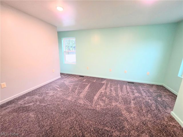 9076 Harris Highway, Belleville, WV 26133