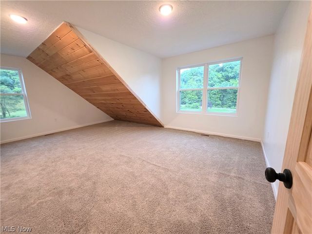 9076 Harris Highway, Belleville, WV 26133