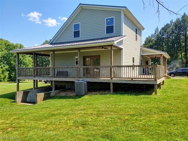 9076 Harris Highway, Belleville, WV 26133