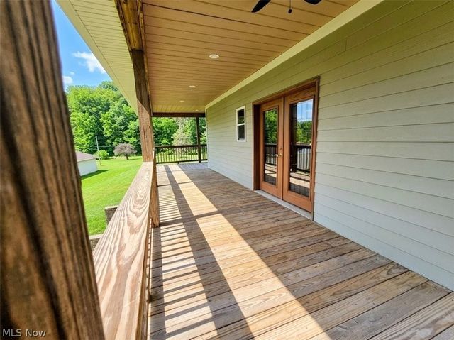 9076 Harris Highway, Belleville, WV 26133