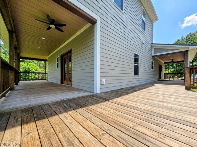 9076 Harris Highway, Belleville, WV 26133