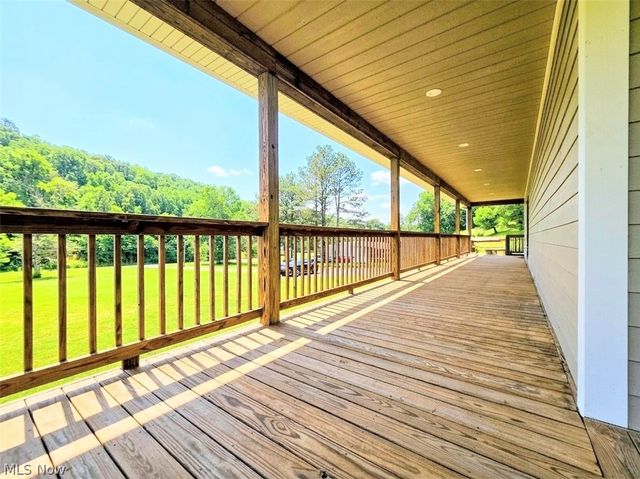 9076 Harris Highway, Belleville, WV 26133