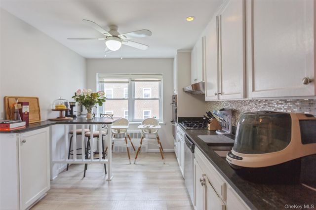 740 E Broadway 4D, Long Beach, NY 11561