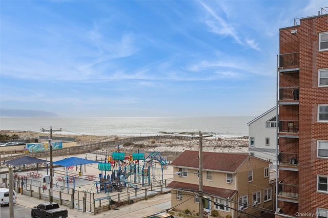 740 E Broadway 4D, Long Beach, NY 11561