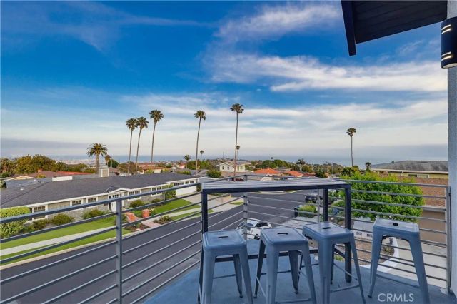 1711 Pescadores, San Pedro, CA 90732