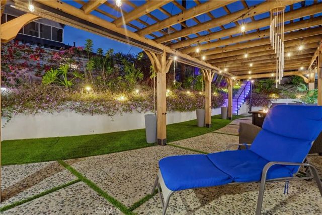 1711 Pescadores, San Pedro, CA 90732