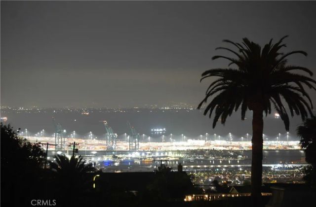 1711 Pescadores, San Pedro, CA 90732