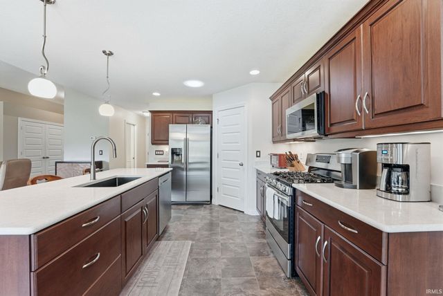1489 Centerbrook Drive, New Haven, IN 46774
