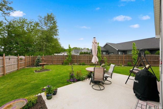 1489 Centerbrook Drive, New Haven, IN 46774