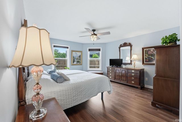 1489 Centerbrook Drive, New Haven, IN 46774