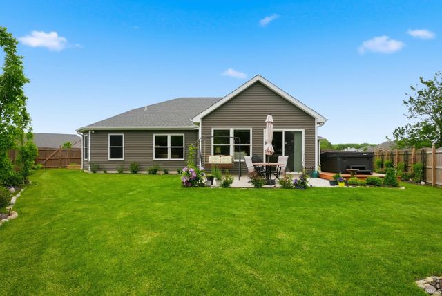 1489 Centerbrook Drive, New Haven, IN 46774