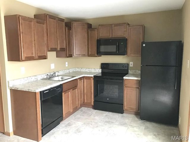 308 BIGGS Drive C, Belleville, IL 62221