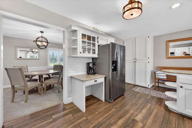 1544 N De Wolf Avenue, Fresno, CA 93737