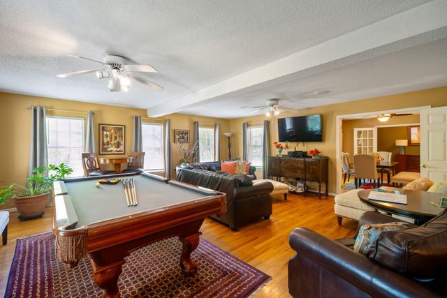 1882 Central Park Road, Charleston, SC 29412