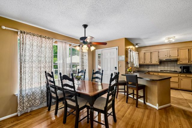 1882 Central Park Road, Charleston, SC 29412