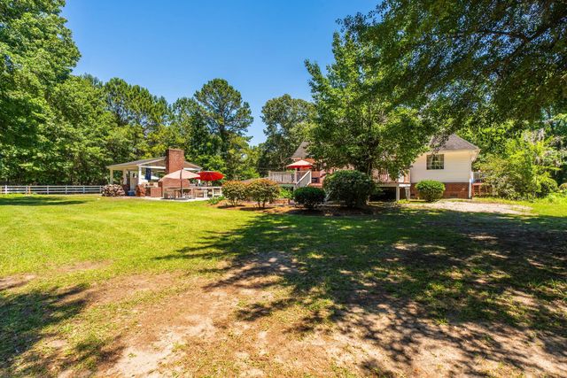 1882 Central Park Road, Charleston, SC 29412