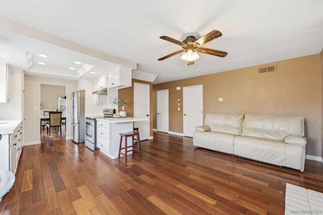 8310 Sedorus St, San Diego, CA 92129