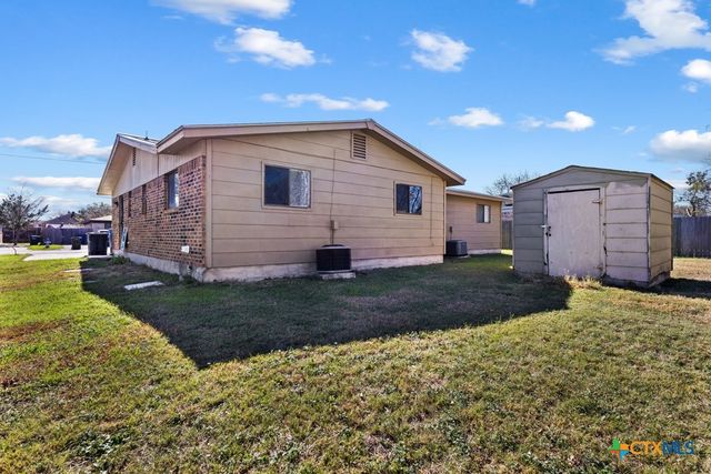 222 Redbud Lane A, New Braunfels, TX 78130