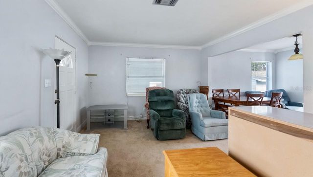 510 N PALM AVENUE, Howey In The Hills, FL 34737