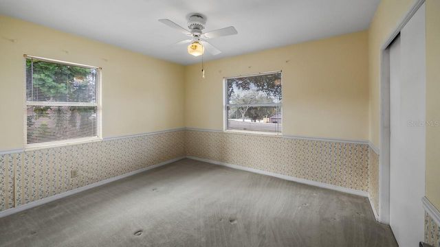 510 N PALM AVENUE, Howey In The Hills, FL 34737