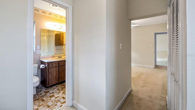 510 N PALM AVENUE, Howey In The Hills, FL 34737