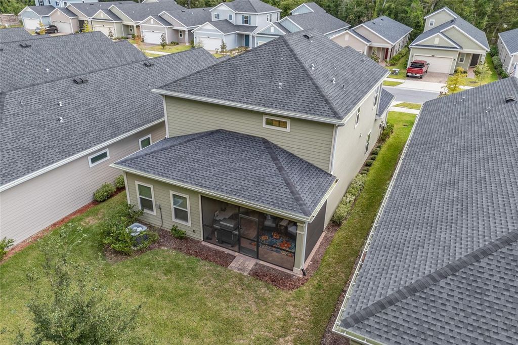 Image 32 of property listing at 2208 NW 89TH WAY, Gainesville, FL 32606