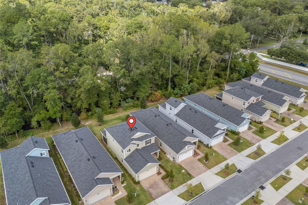 Image 34 of property listing at 2208 NW 89TH WAY, Gainesville, FL 32606