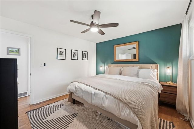 5200 W 57th Street, Roeland Park, KS 66205