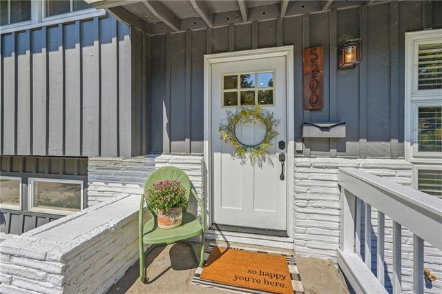 5200 W 57th Street, Roeland Park, KS 66205